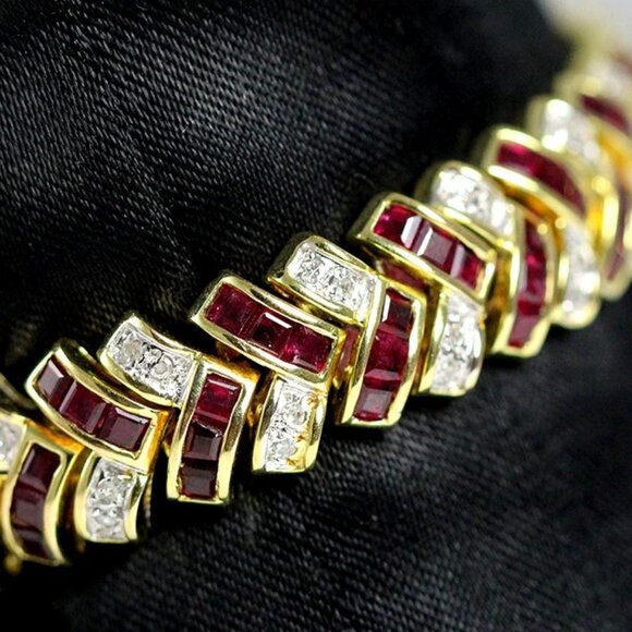 VINTAGE RUBY & DIAMOND COCKTAIL 14K YELLOW GOLD STRAP BRACELET 7 - Picture 1 of 10